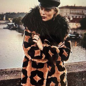Faux fur coat Designer: NIDODILEDA made in Greece